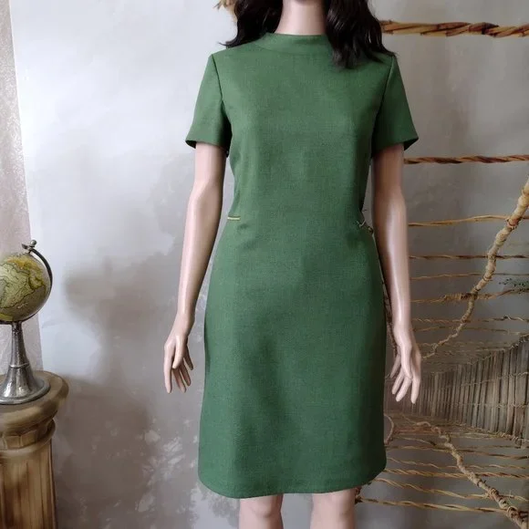 green emerald velvet dress Terani Couture 242M3342 main image 1